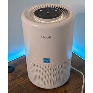 FOR PARTS. LEVOIT Core 200S Smart Air Purifier 183 Sq Ft, HEPA Filter